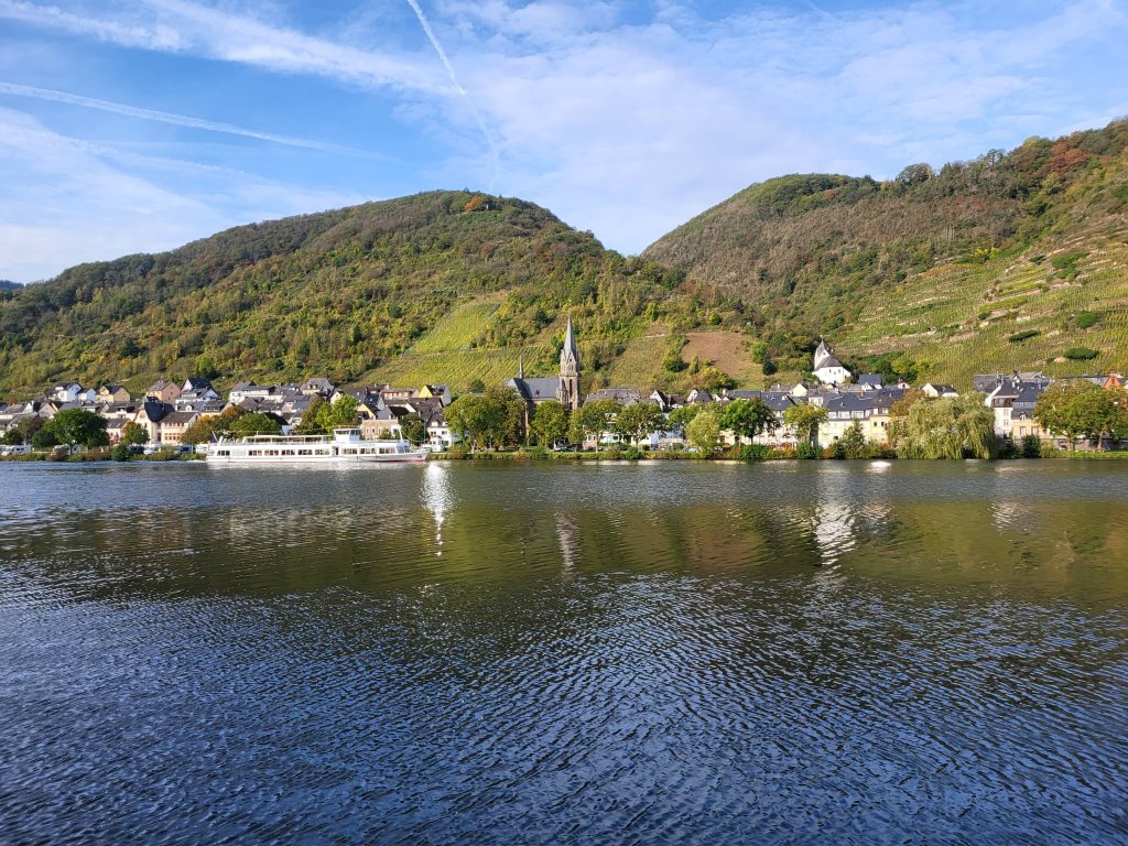 St. Aldegund am Moselstausee - Urlaub an der Mosel in Ferienhaus Am Moselstausee, Am Moselstausee 6, 56858 St. Aldegund